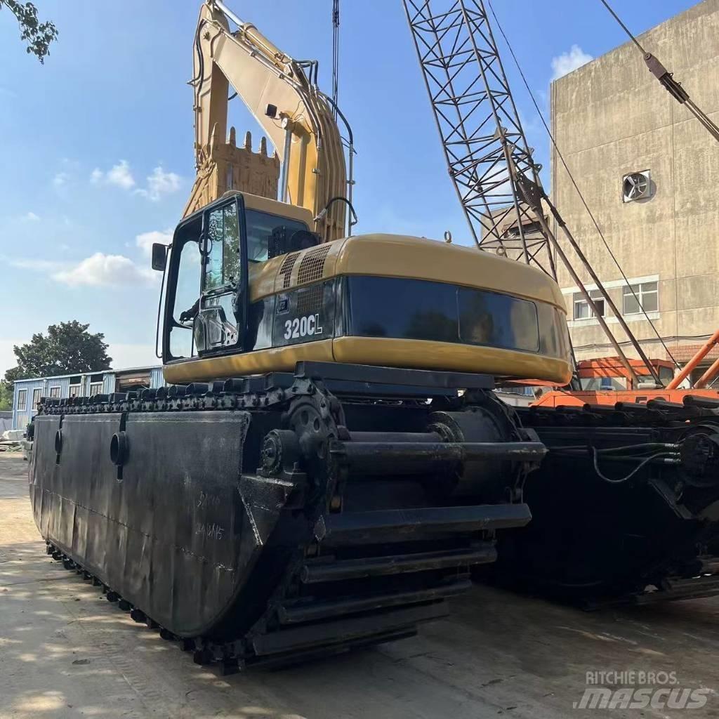 CAT 320 C Rupsgraafmachines