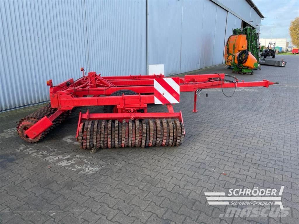  6,00 M WIESENWALZE Overige hooi- en voedergewasmachines