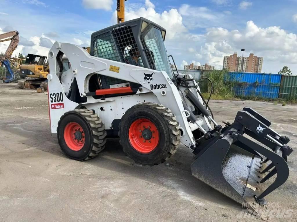 Bobcat S 300 Schrankladers