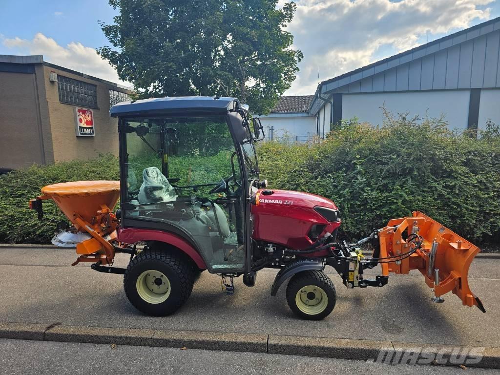 Yanmar SA 221 Compacttrekkers