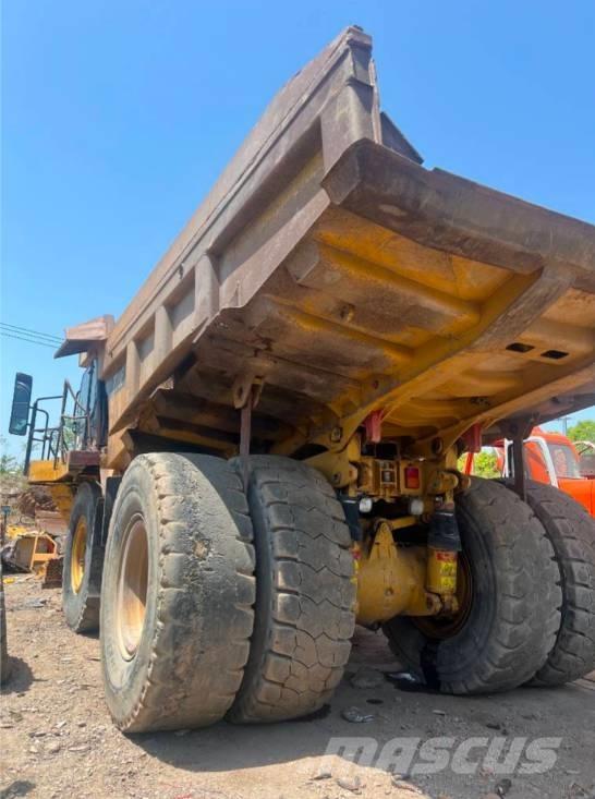 CAT 773 F Starre dumptrucks