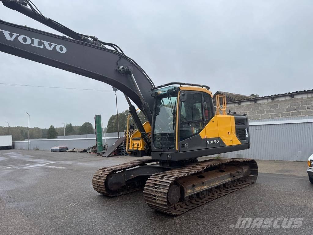 Volvo EC 220 E Rupsgraafmachines