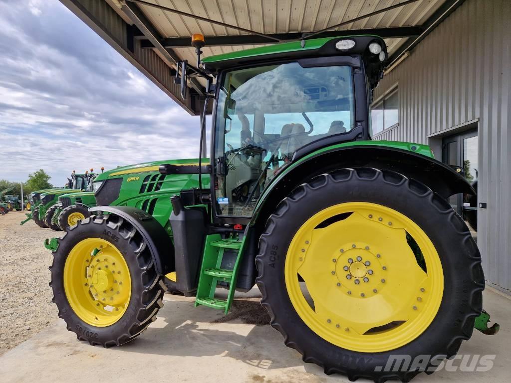 John Deere 6115 R Tractoren