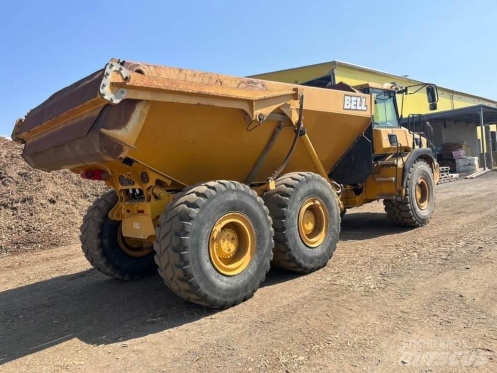 Bell B30E Knik dumptrucks