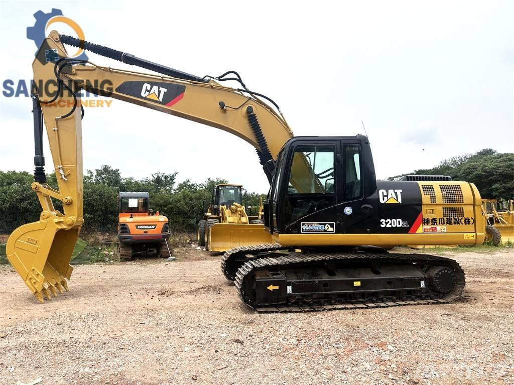 CAT 320 D2L Rupsgraafmachines