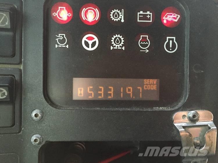 CAT 775 D Starre dumptrucks