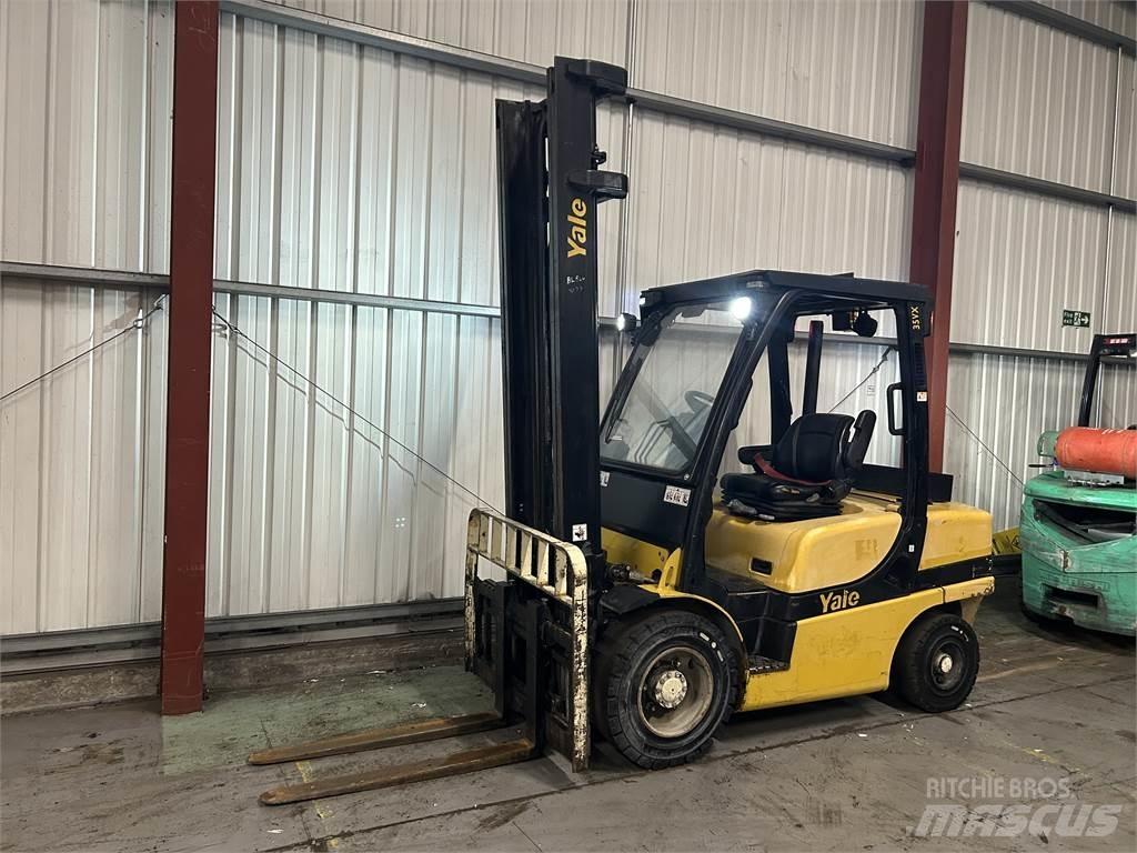 Yale GDP35VX Diesel heftrucks