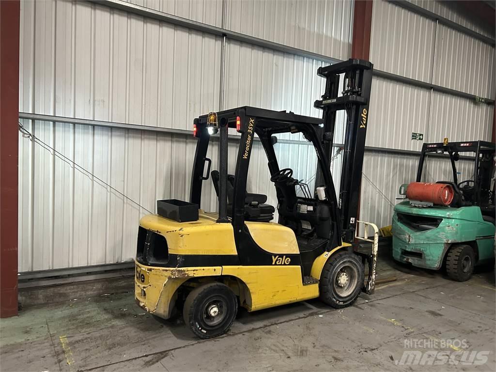 Yale GDP35VX Diesel heftrucks