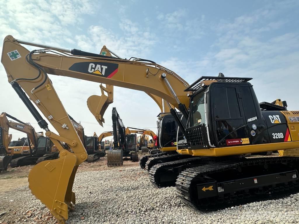 CAT CAT320D2 Rupsgraafmachines