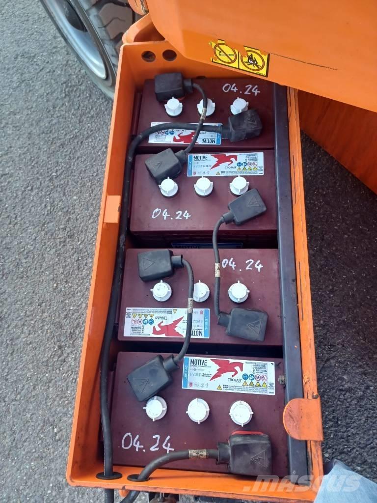 JLG E 300 AJP Knikarmhoogwerkers