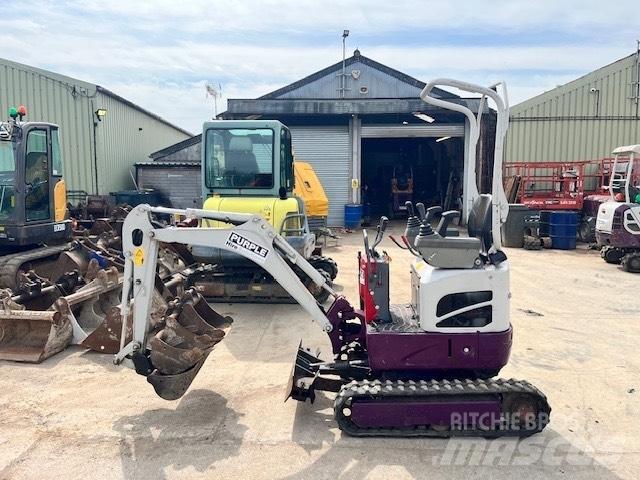 Takeuchi TB 210 Minigraafmachines < 7t