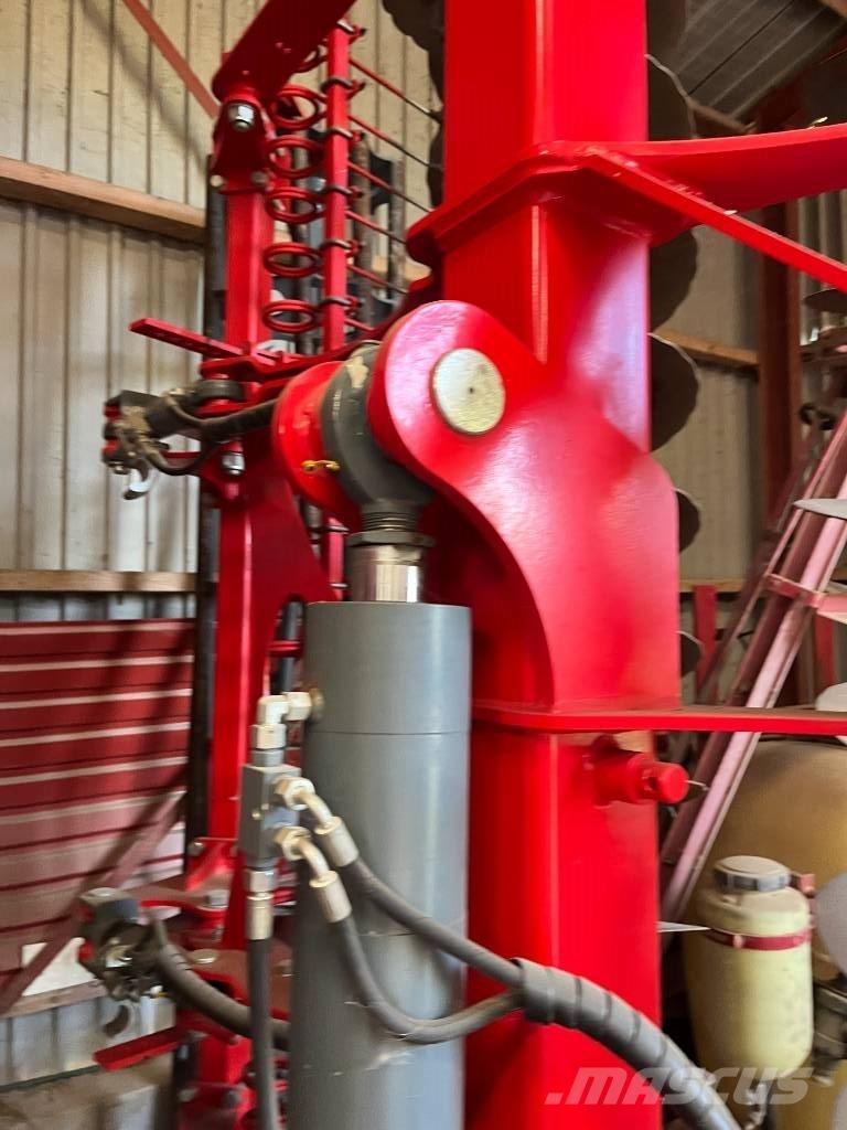 Unia Ares 600 Schijveneggen
