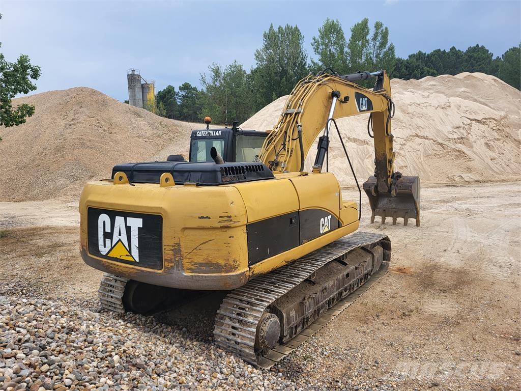 CAT 325 D LN Rupsgraafmachines
