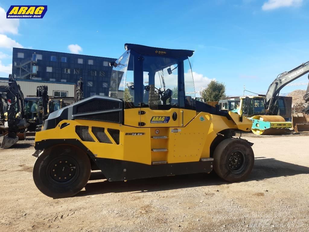Bomag BW 28 RH Bandenwalsen