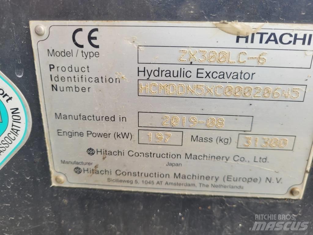 Hitachi ZX 300LC6 Rupsgraafmachines