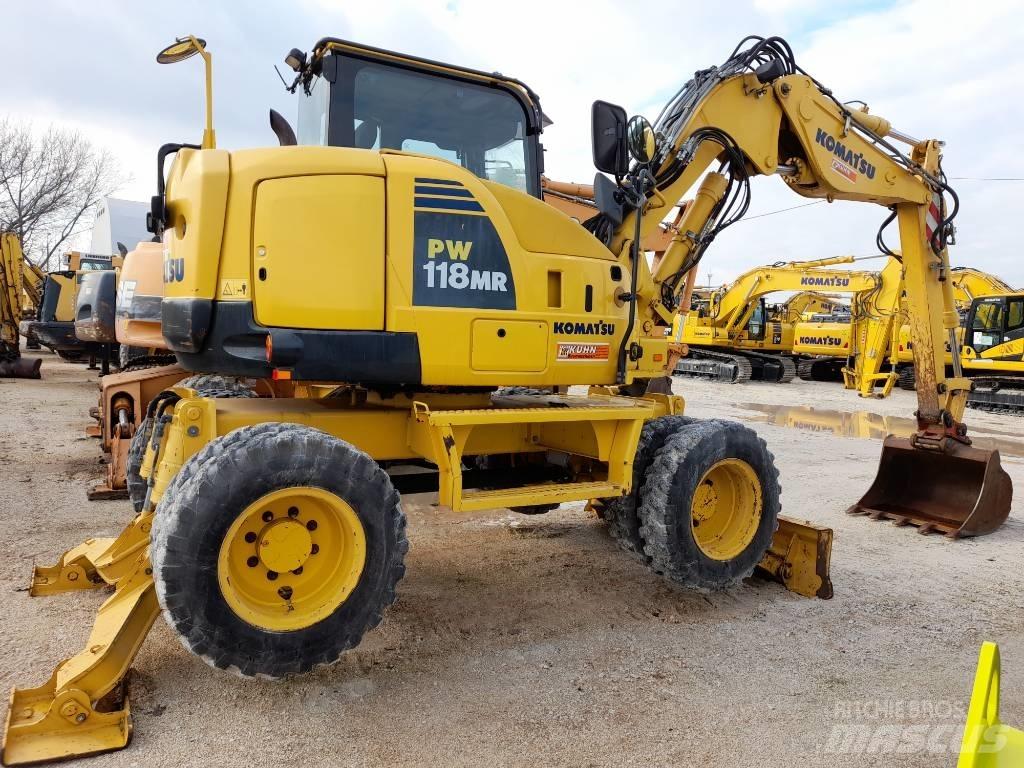 Komatsu PW118MR-8 Wielgraafmachines