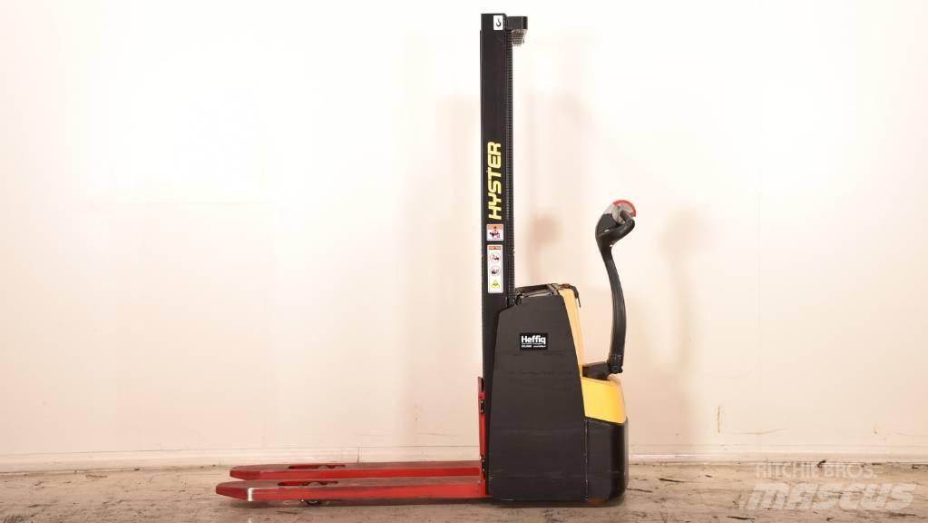 Hyster S 1.0E Stapelaar meeloop