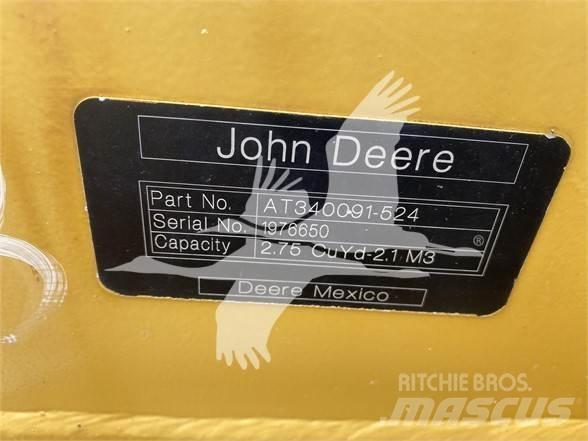 John Deere  Bakken