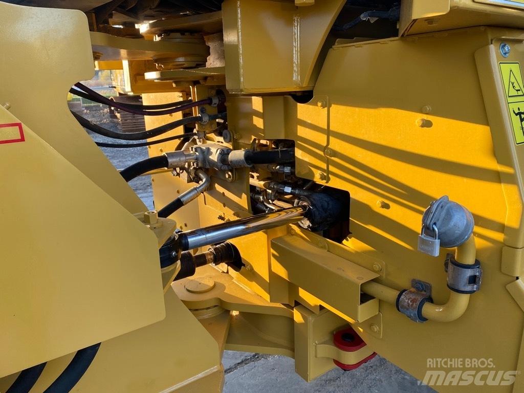 CAT 966 M Wielladers