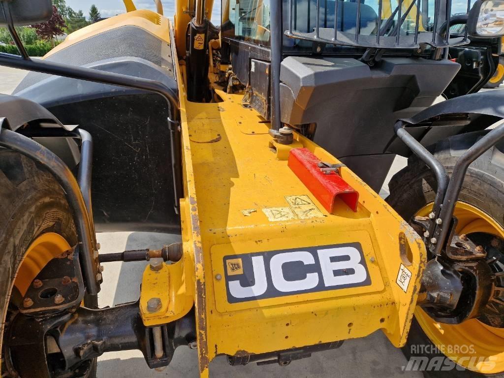 JCB 531-70, 732   P339 Verreikers