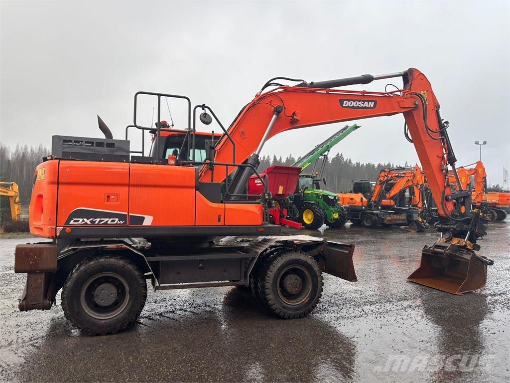Doosan DX170W-5 Wielgraafmachines
