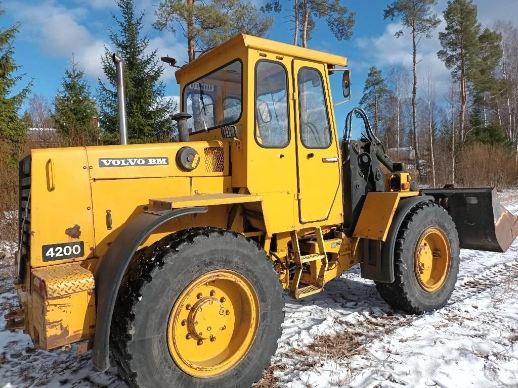 Volvo BM 4200 Wielladers