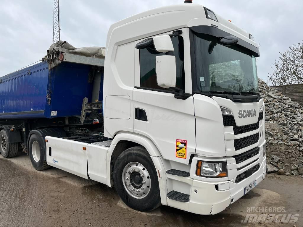Scania 410 Trekkers