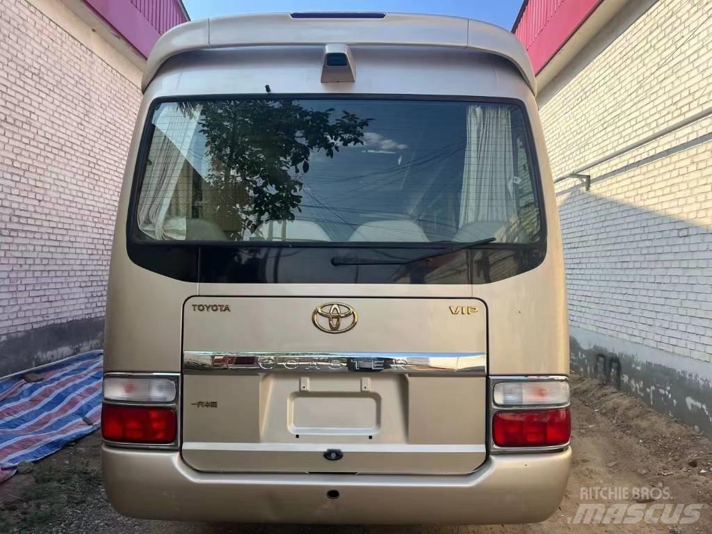 Toyota Coaster Bus Minibussen