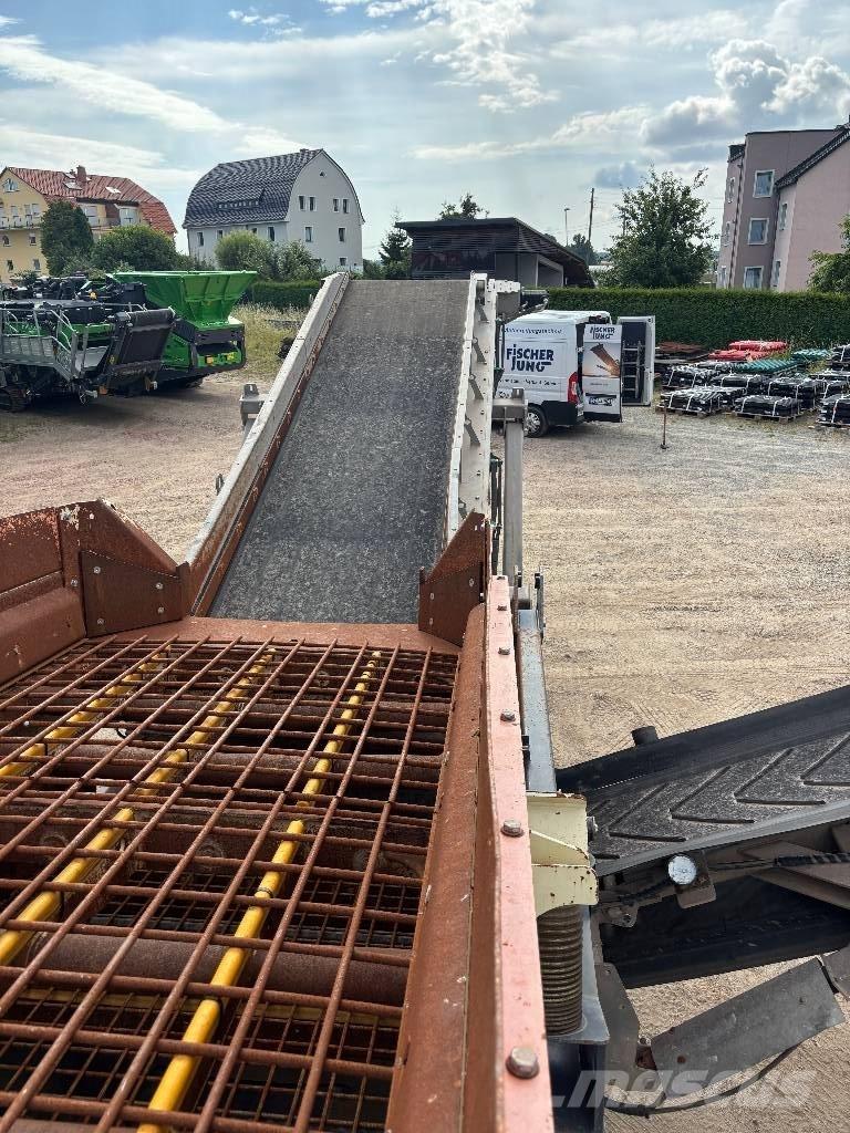 Metso ST2.8 Mobiele zeefinstallaties