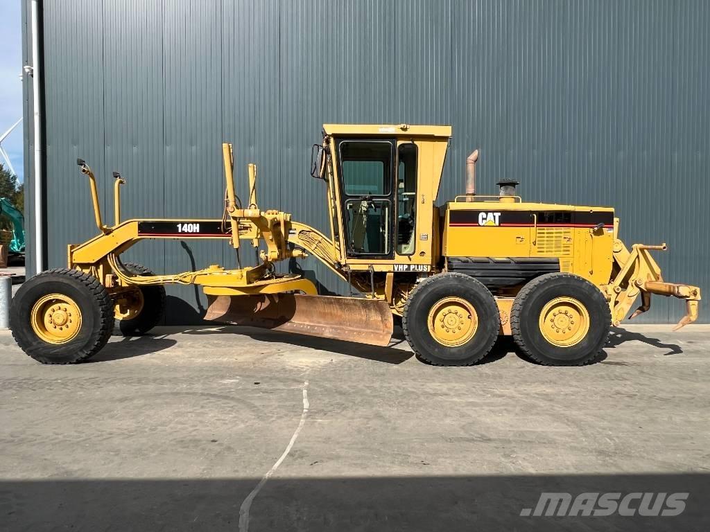CAT 140H Graders