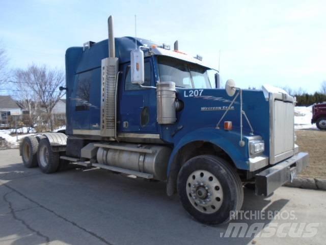 Western Star 4900 Trekkers