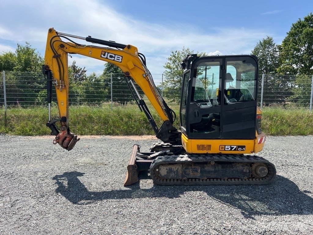 JCB 57C-1 Rupsgraafmachines