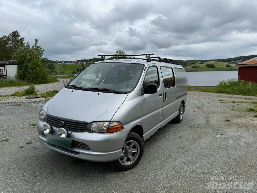 Toyota Hiace 4x4 Gesloten bedrijfswagens