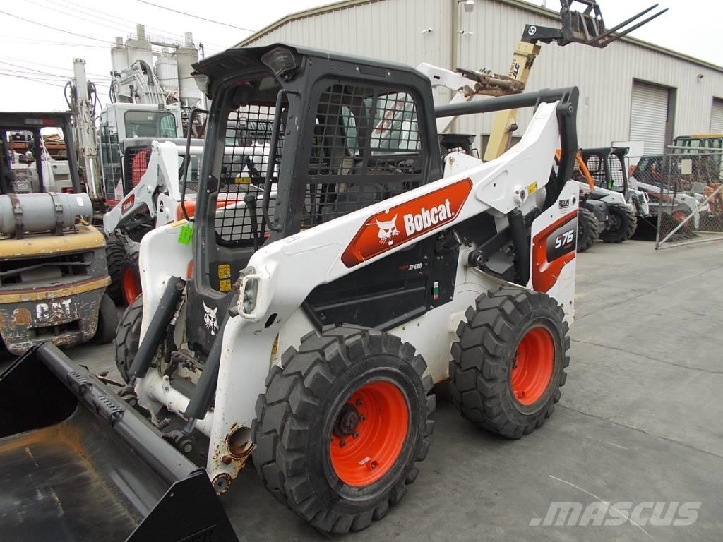 Bobcat S 76 Schrankladers