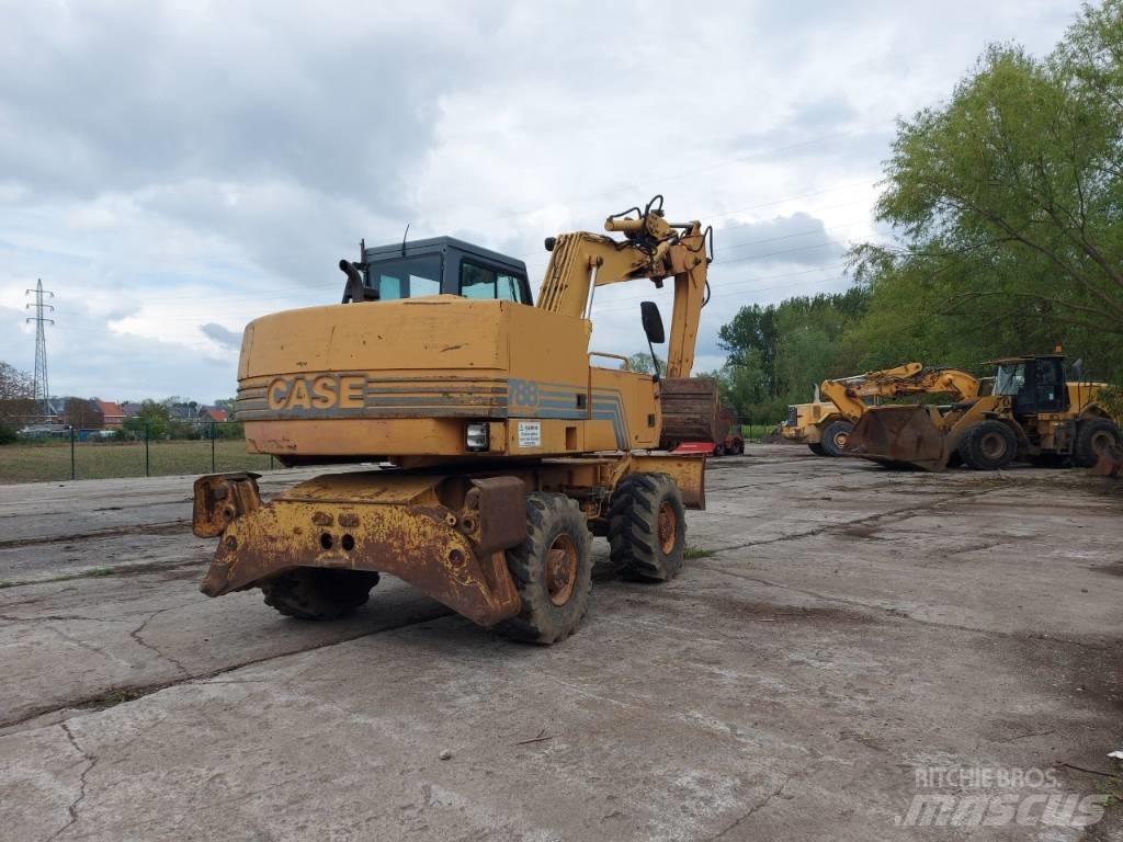 CASE 788 Wielgraafmachines
