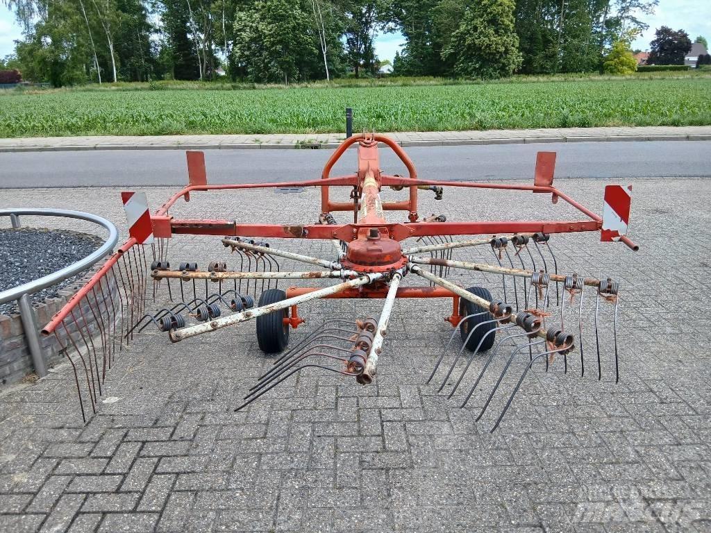 Kuhn GA 301 Zwadharken