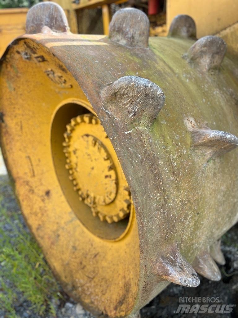 CAT 826 G Afvalpersen
