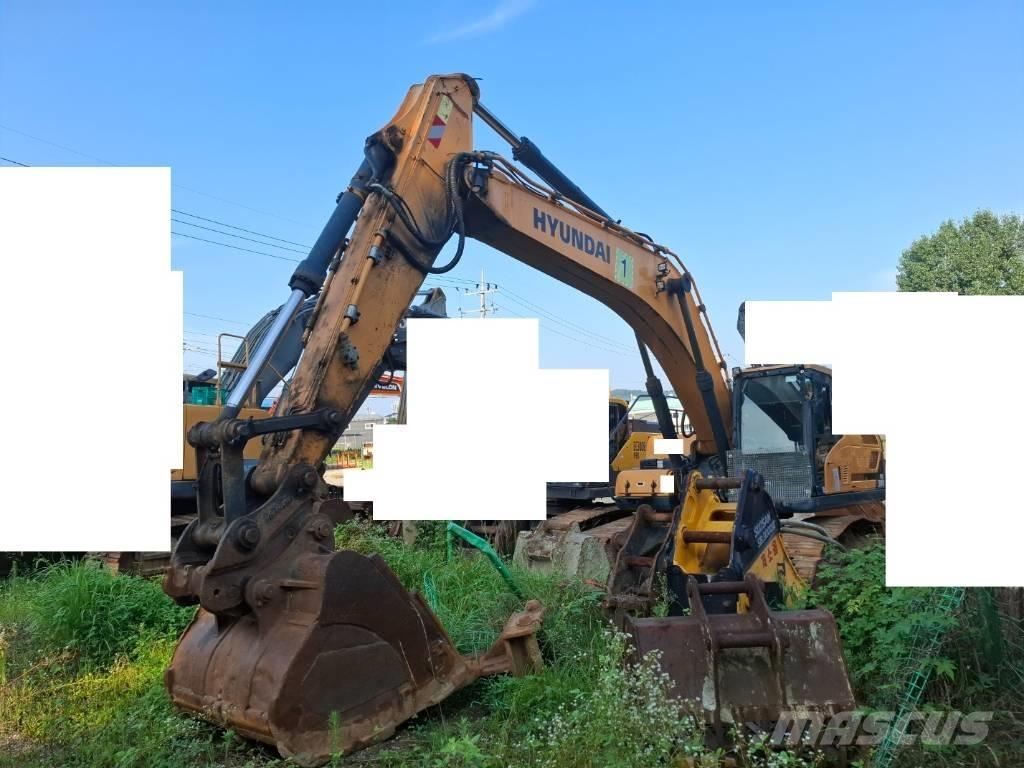 Hyundai HX 300 Rupsgraafmachines