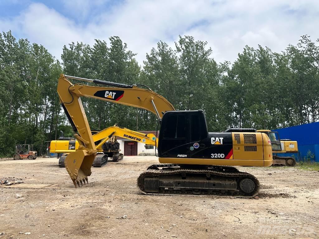 CAT 320D Rupsgraafmachines