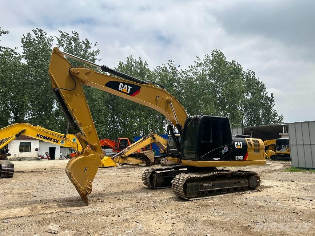 CAT 320D Rupsgraafmachines