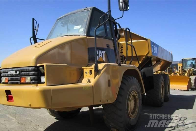 CAT 730 Knik dumptrucks