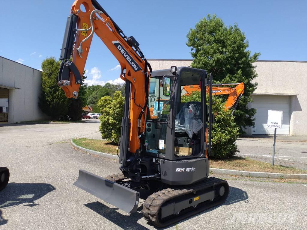Develon DX 27 Z-7 Minigraafmachines < 7t