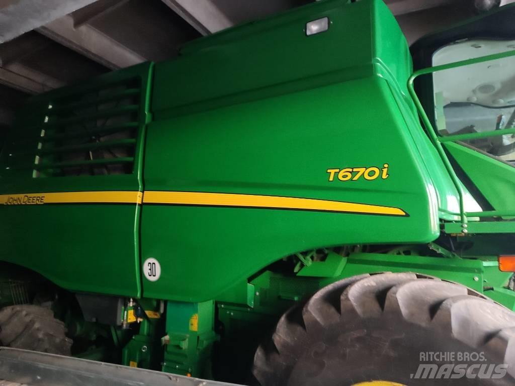 John Deere T 670 i Maaidorsmachines