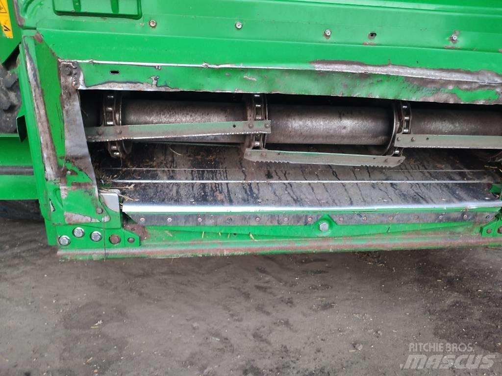 John Deere T 670 i Maaidorsmachines