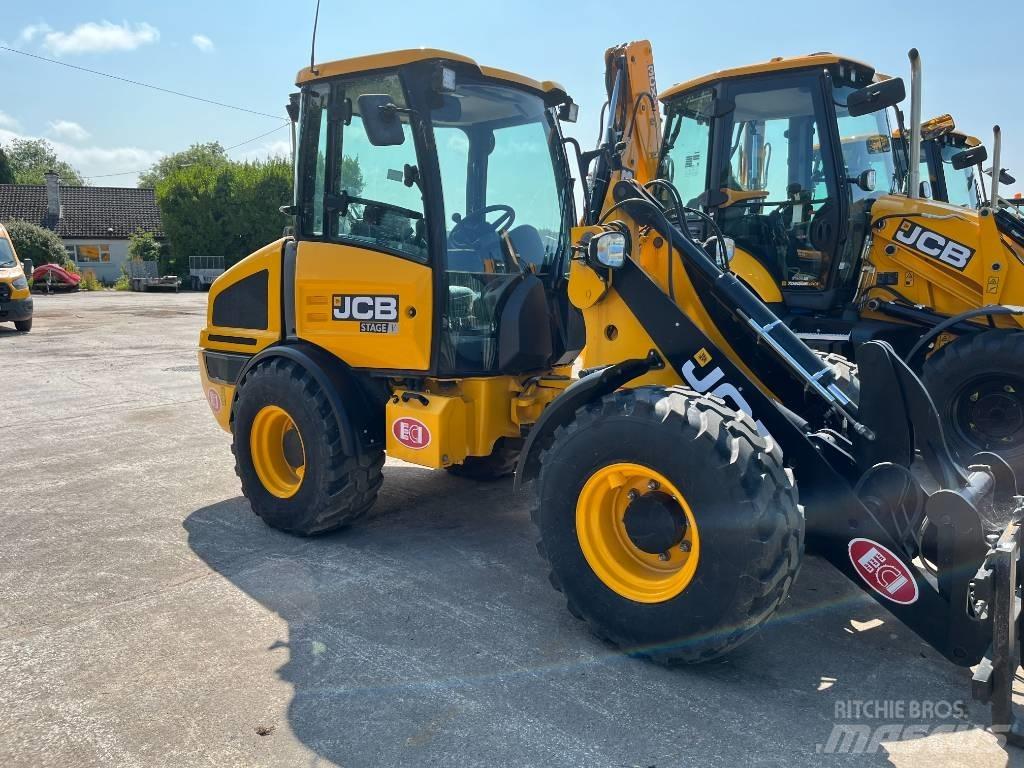 JCB 407 agri demo Tractoren