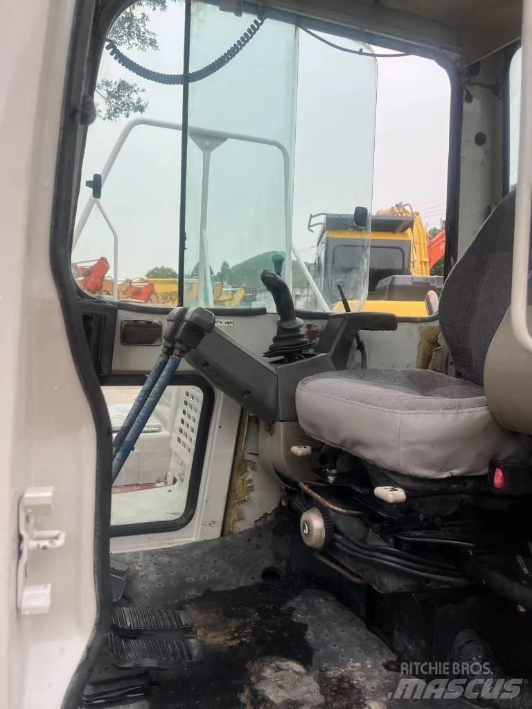 Takeuchi TB180C Rupsgraafmachines