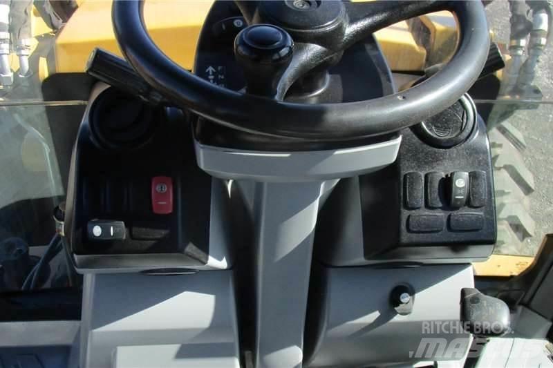 CAT 428F Graaf-laadcombinaties