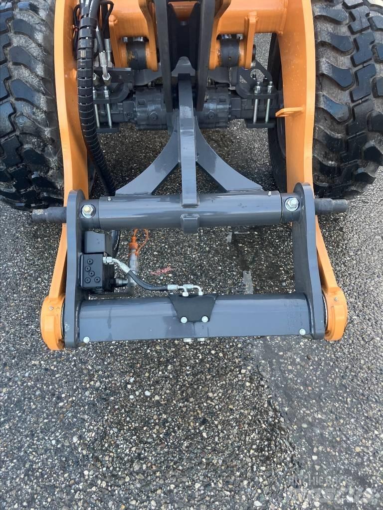 CASE 221F Evo Wielladers