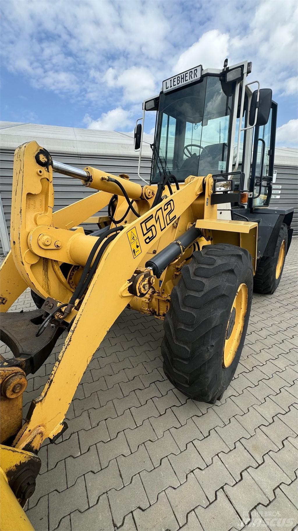 Liebherr 512 Wielladers