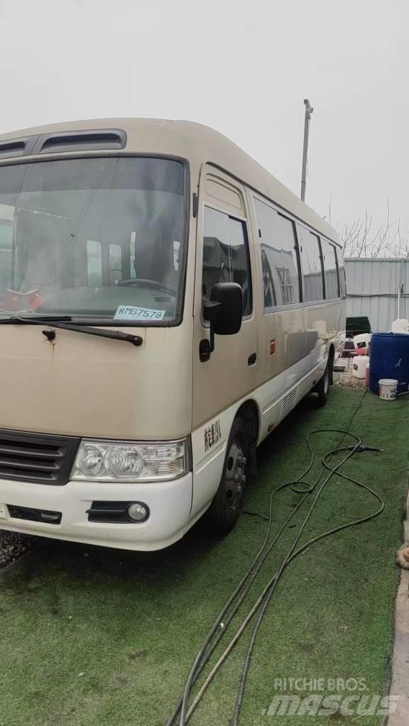 Toyota Coaster Intercitybussen